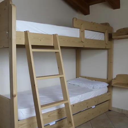 Pommier * Сен-Пьер